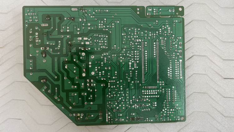 برد اصلی کولر گازی میتسوبیشی الکتریک SE76A794C03