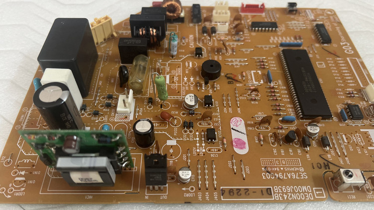 برد اصلی کولر گازی میتسوبیشی الکتریک SE76A794C03